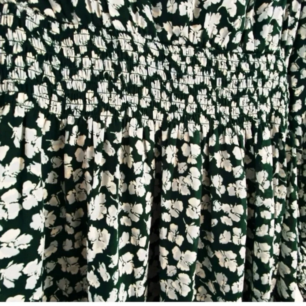 ABERCROMBIE & FITCH Green Floral Smocked Dress - Picture 6 of 7